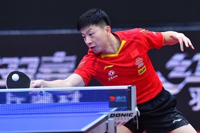 倒钩进球的 倒钩进球的